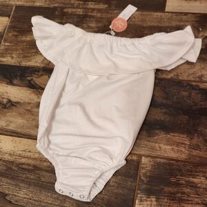 White Bodysuit Bailey's Blossoms 4t NWT
